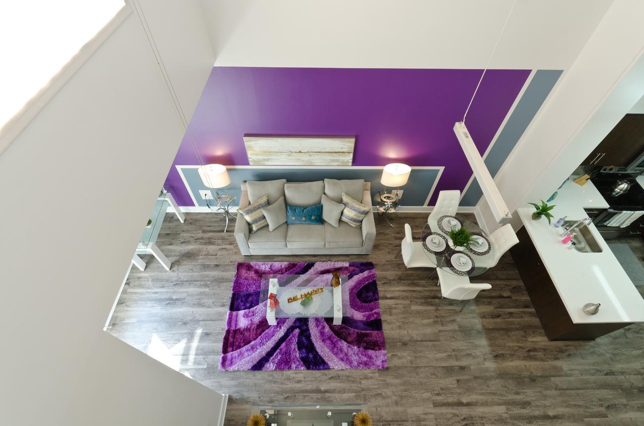 Popular Hollywood Upstairs Downstairs Penthouse Apartment *